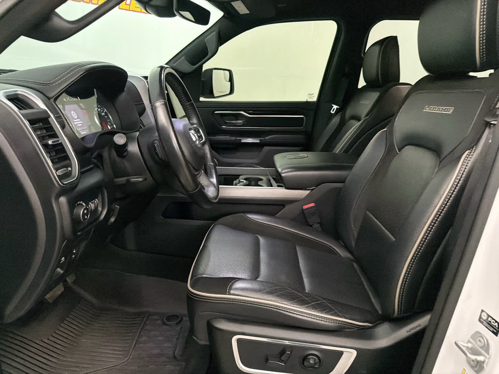 Used 2021 RAM 1500 Laramie w/ Sport Appearance Package AWD/4WD image 14