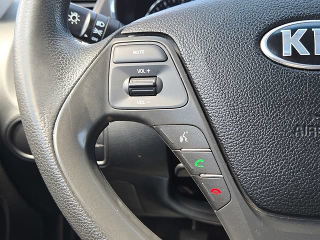 Used 2017 Kia Forte LX FWD image 17
