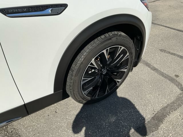 Used 2024 MAZDA CX-90 Plug-In Hybrid w/ Premium Pkg AWD/4WD image 16