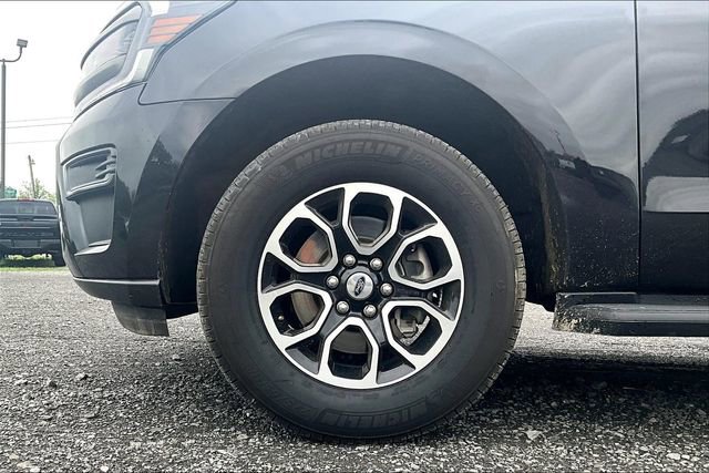 Used 2024 Ford Expedition XLT image 10