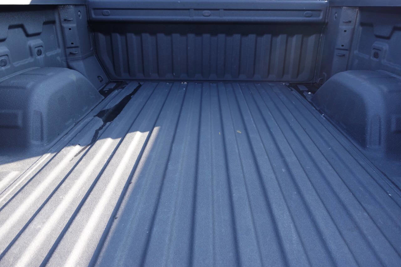 Used 2023 GMC Sierra 1500 Pro w/ Graphite Edition image 19