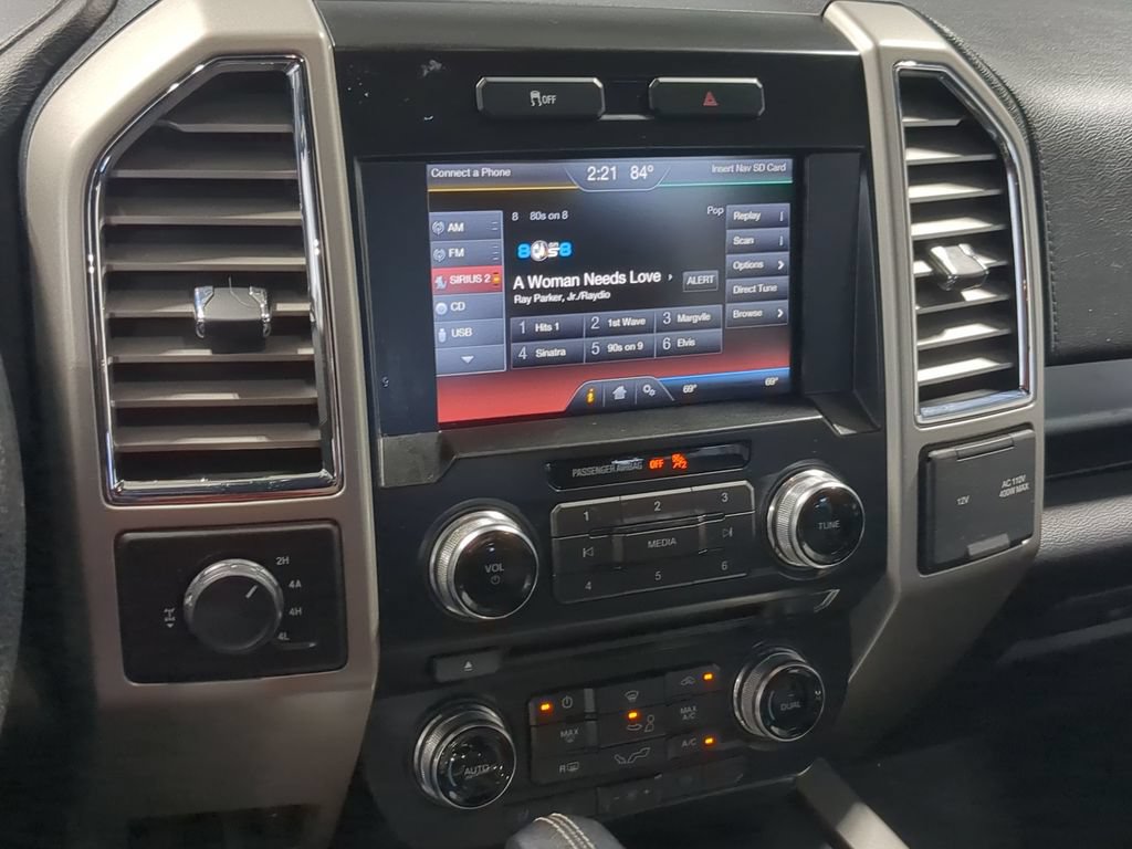Used 2015 Ford F150 Lariat w/ Equipment Group 502A Luxury AWD/4WD image 34