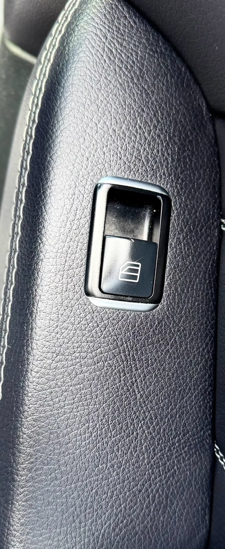 Used 2016 Mercedes-Benz GL 450 4MATIC image 44