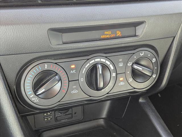 Used 2016 MAZDA MAZDA3 i Sport image 11