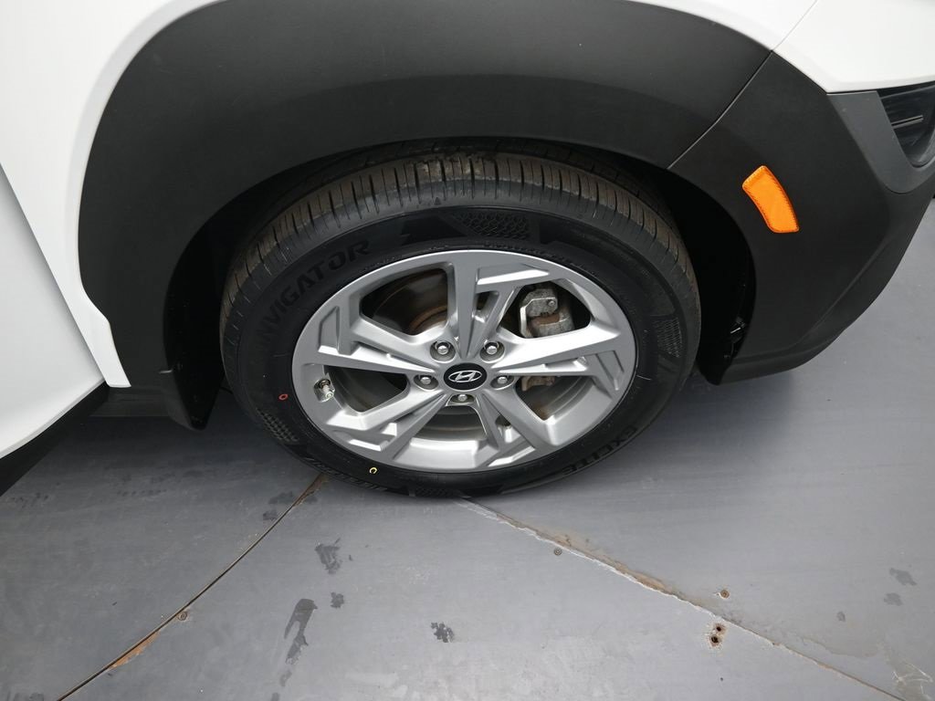 Used 2023 Hyundai Kona SEL w/ Cargo Package image 39