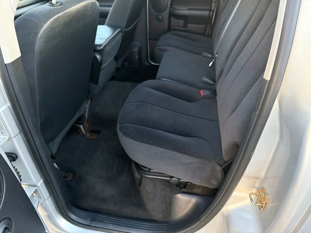 Used 2004 Dodge Ram 2500 Truck SLT image 23