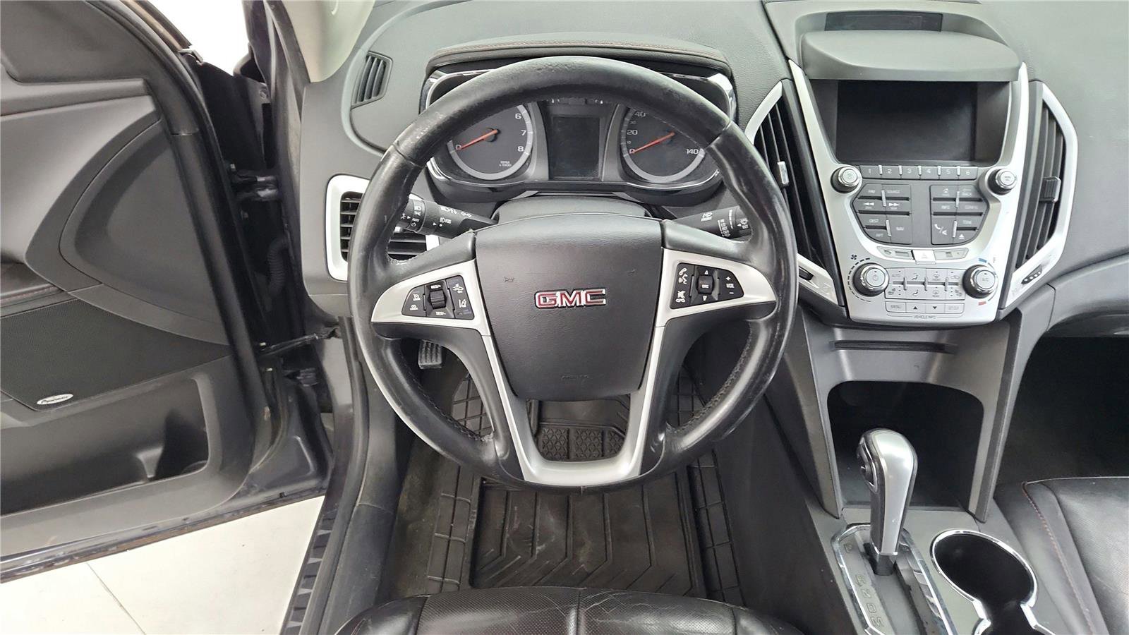 Used 2014 GMC Terrain SLT w/ Safety Package AWD/4WD image 49