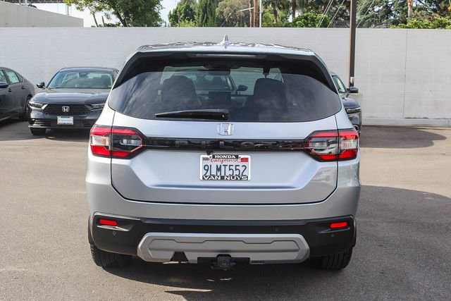 Used 2024 Honda Pilot EX-L image 6