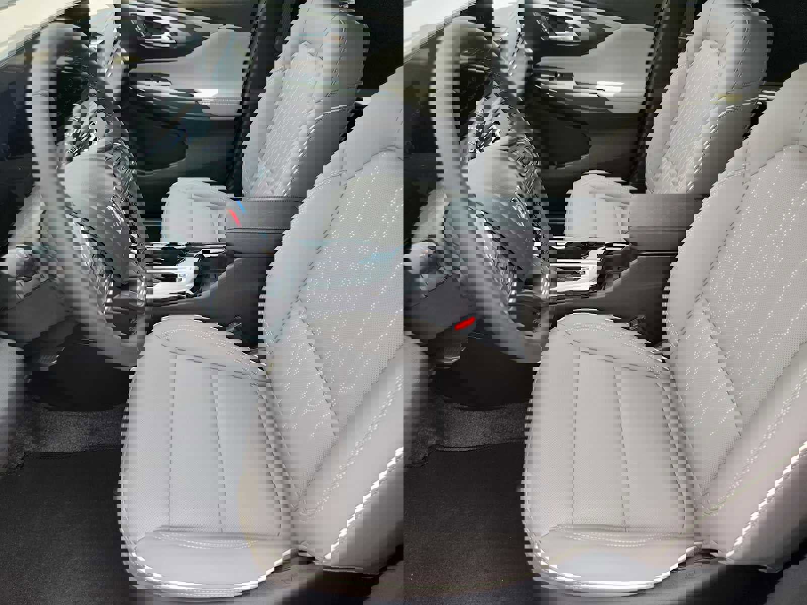 New 2025 Buick Envista Avenir image 7