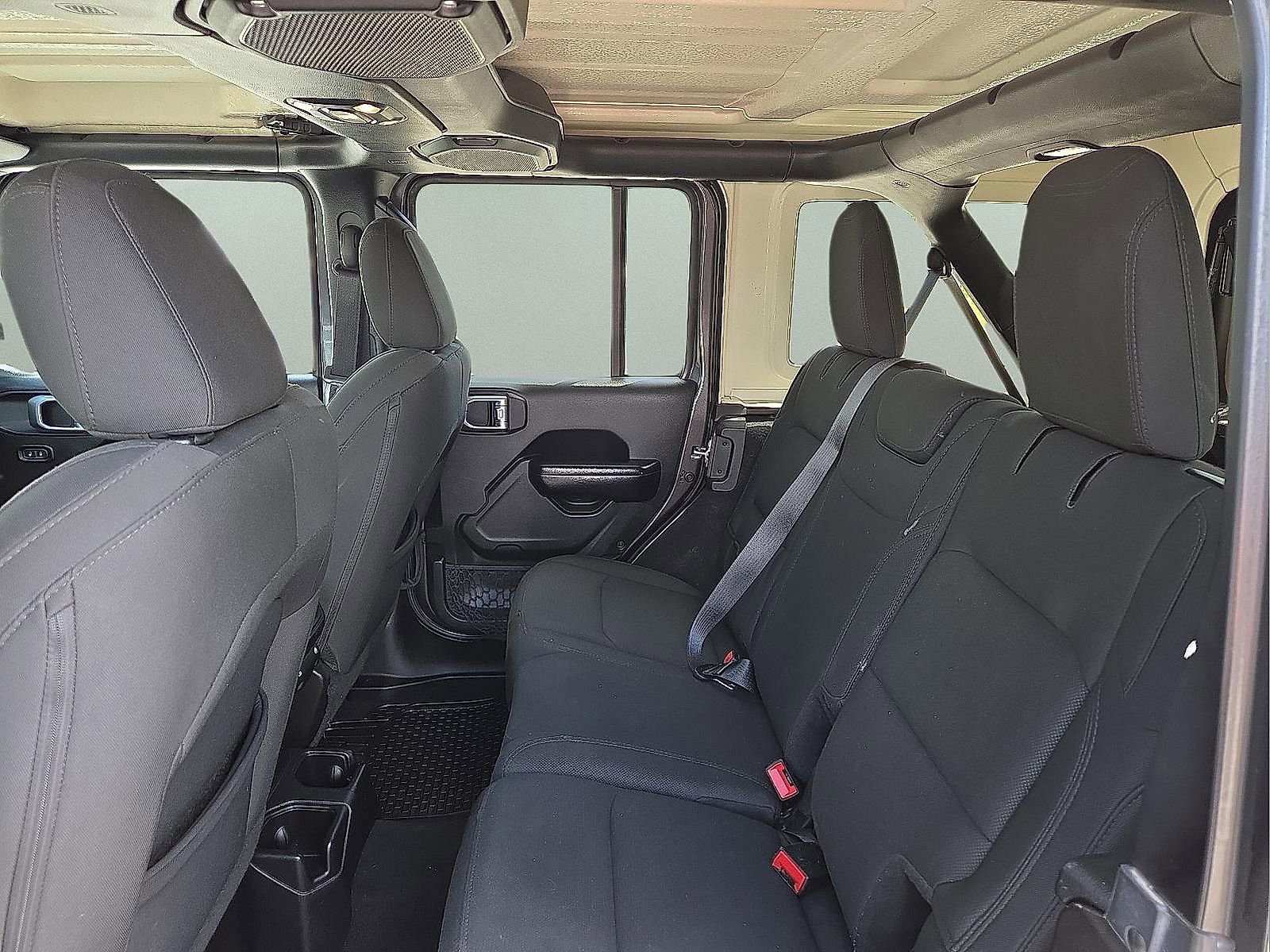 Used 2019 Jeep Wrangler Unlimited Sport S AWD/4WD image 10