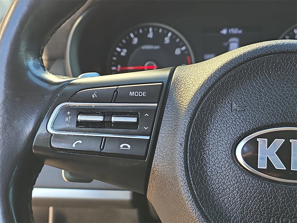 Used 2019 Kia Stinger w/ Sun & Sound Package image 16