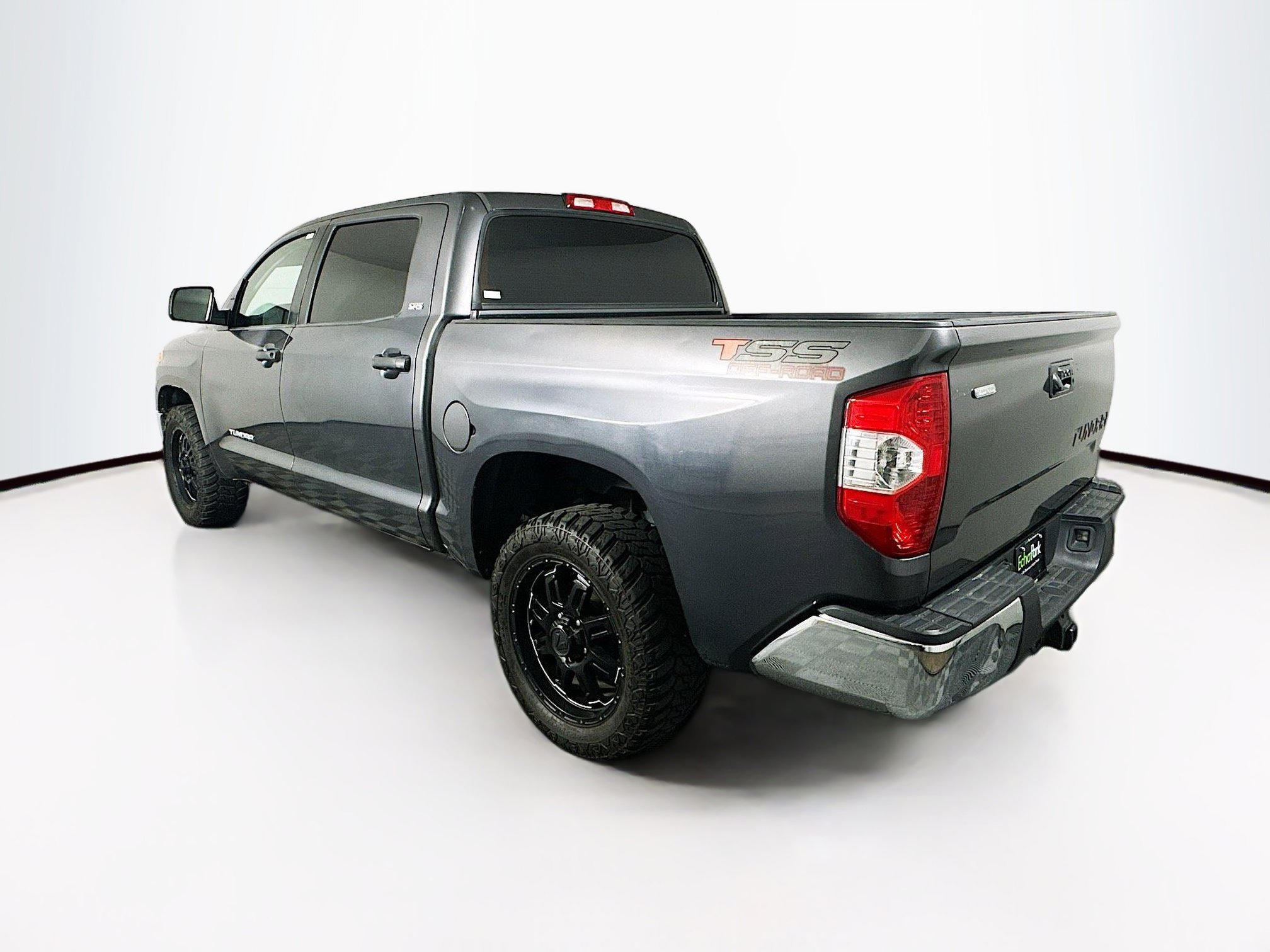Used 2015 Toyota Tundra SR5 w/ SR5 Upgrade Package image 5