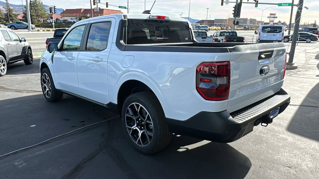 New 2025 Ford Maverick Lariat w/ 4K Tow Package image 5