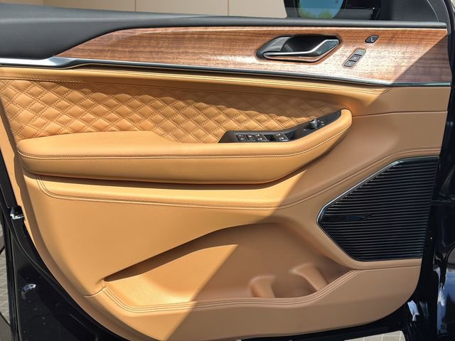 New 2026 Jeep Grand Cherokee L Summit image 15