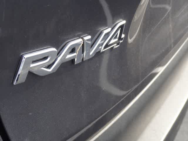 Certified 2024 Toyota RAV4 XLE FWD image 22