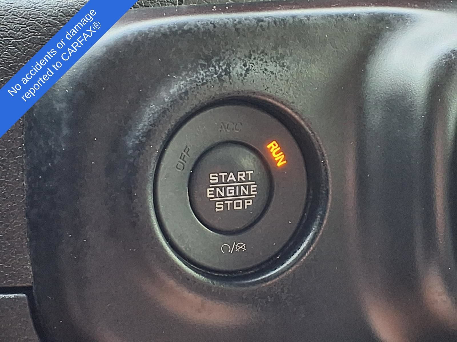 Used 2023 Jeep Wrangler Unlimited Rubicon w/ Cold Weather Group AWD/4WD image 28