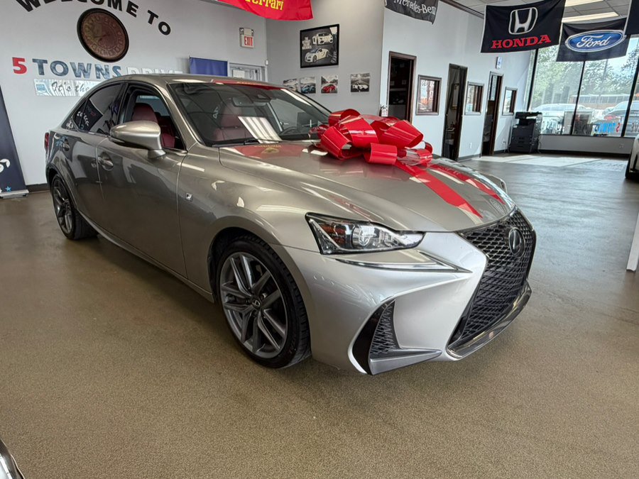 Used 2018 Lexus IS 300 F Sport w/ F Sport Package RWD image 3