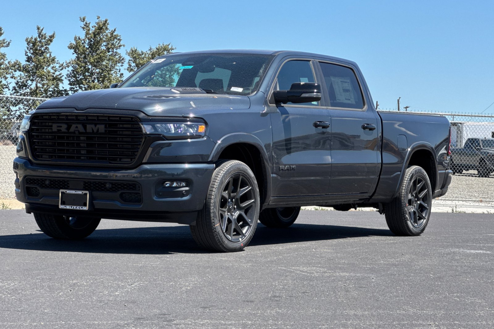 New 2026 RAM 1500 Laramie AWD/4WD image 7