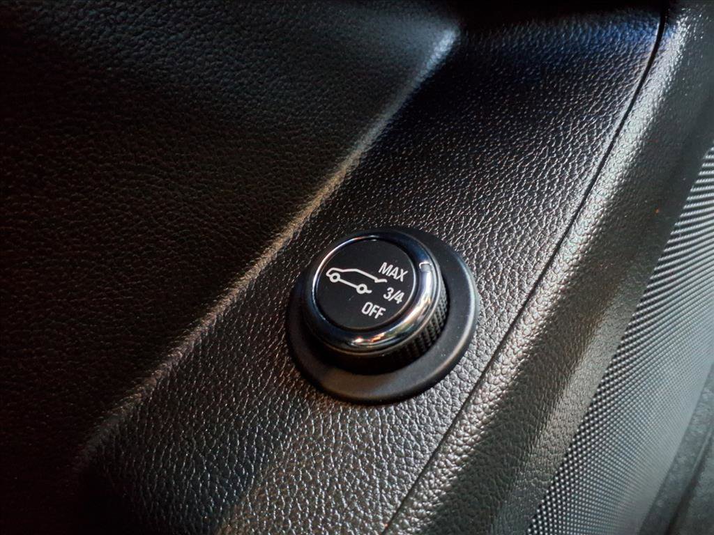 Used 2023 Chevrolet Traverse LT w/ LPO, Floor Liner Package image 20