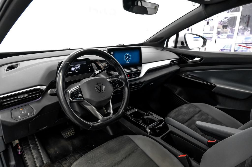 Used 2021 Volkswagen ID.4 Pro w/ ID.4 Protection Package RWD image 3