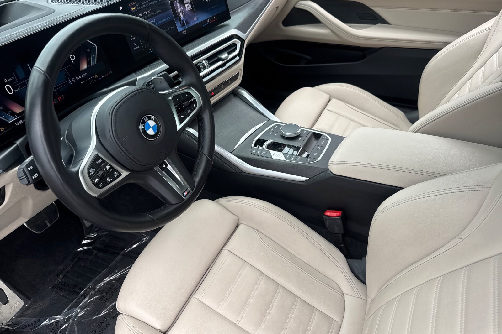 Used 2024 BMW M440i Convertible RWD image 4