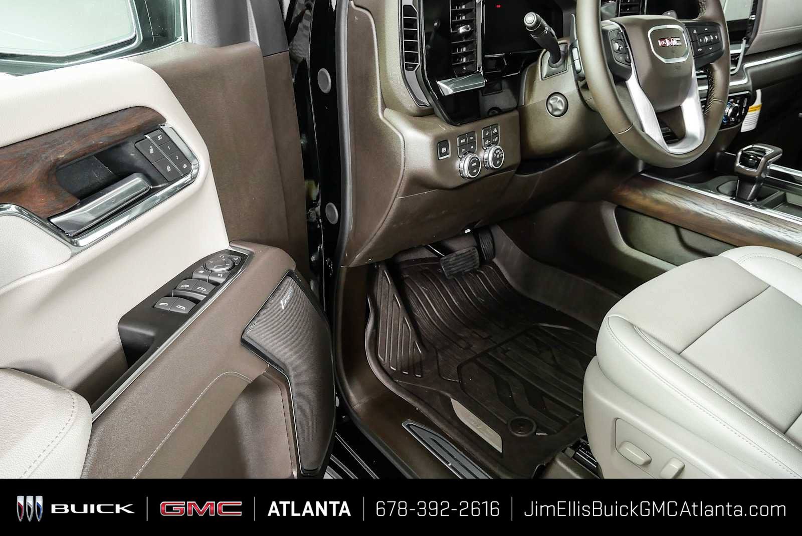 New 2026 GMC Sierra 1500 SLT w/ SLT Premium Plus Package AWD/4WD image 9