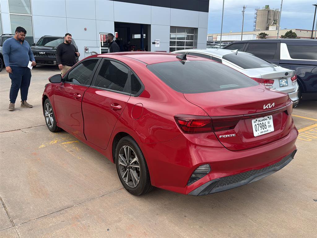 Used 2024 Kia Forte LXS image 9