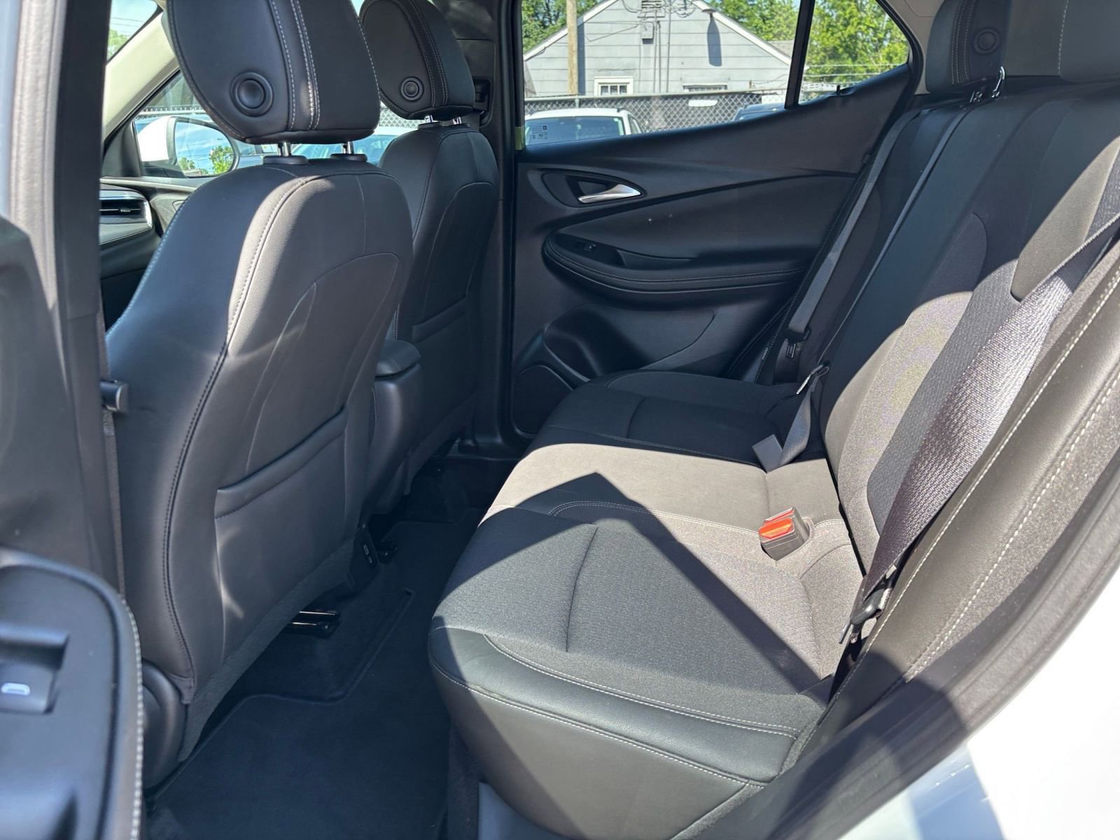 Used 2025 Buick Encore GX Preferred FWD image 24