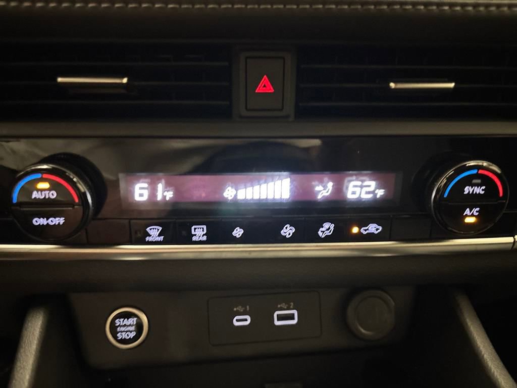 Used 2023 Nissan Rogue SV image 19