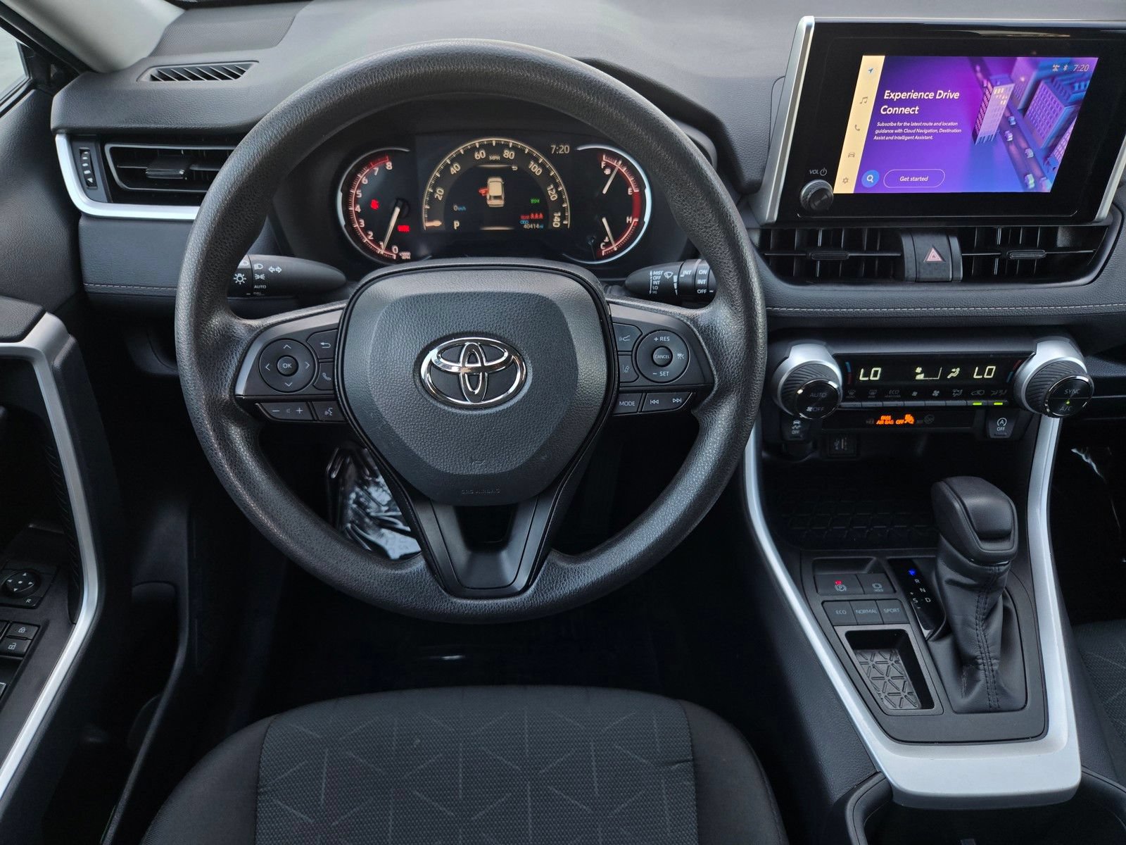 Certified 2025 Toyota RAV4 XLE FWD image 12