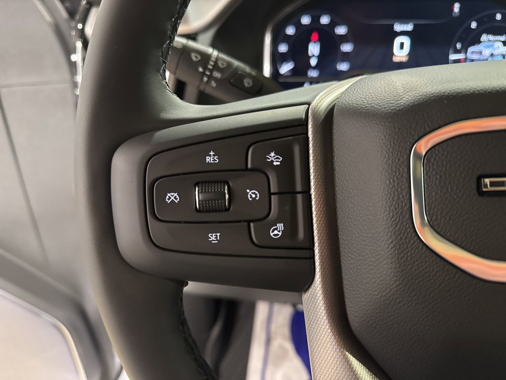 New 2025 GMC Sierra 3500 Denali w/ Denali Reserve Package image 24