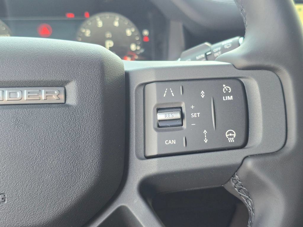 New 2026 Land Rover Defender 130 X-Dynamic SE AWD/4WD image 18