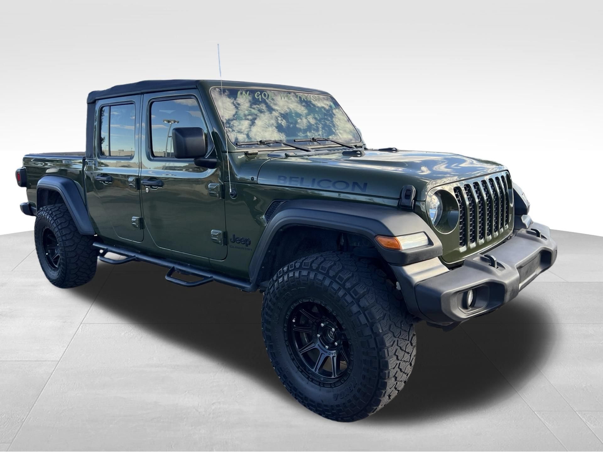 Used 2022 Jeep Gladiator Sport w/ Trailer Tow Package AWD/4WD image 3