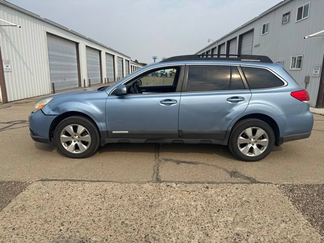 Used 2010 Subaru Outback 3.6R Premium AWD/4WD image 7