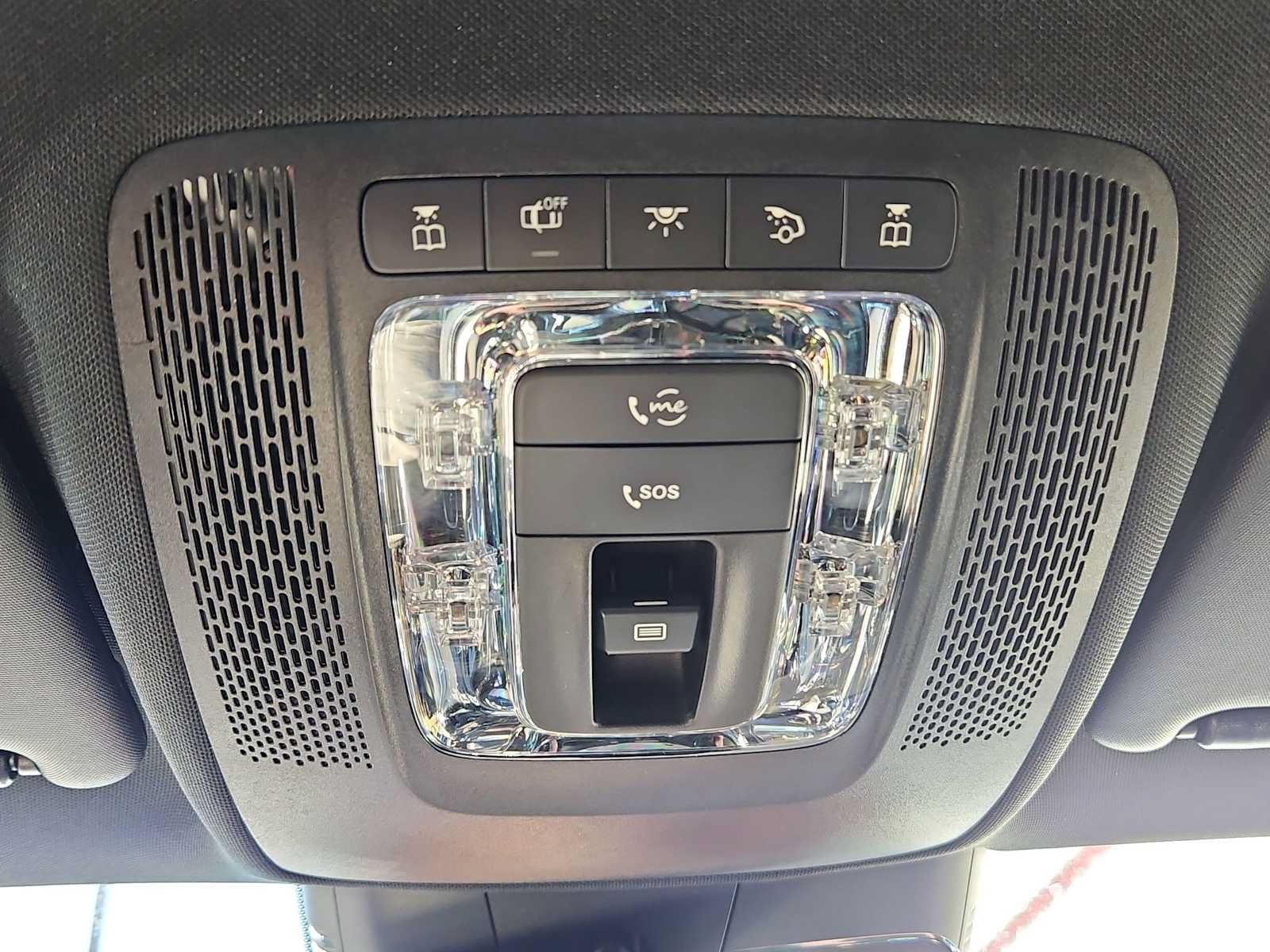 Used 2025 Mercedes-Benz CLA 250 image 32