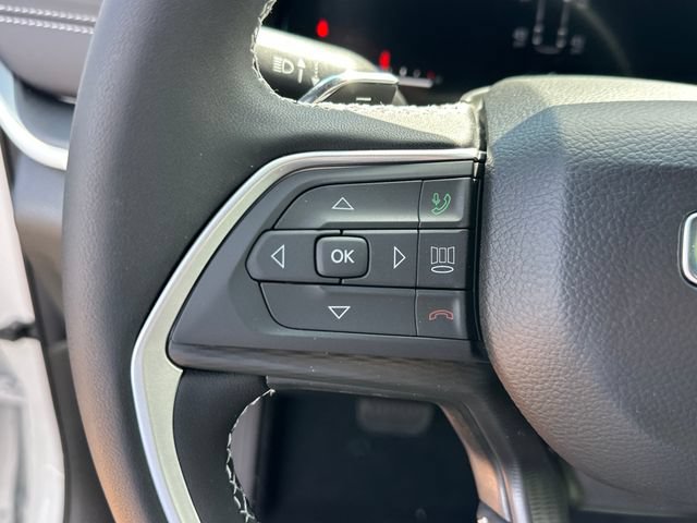 New 2026 Jeep Grand Cherokee L Laredo AWD/4WD image 17