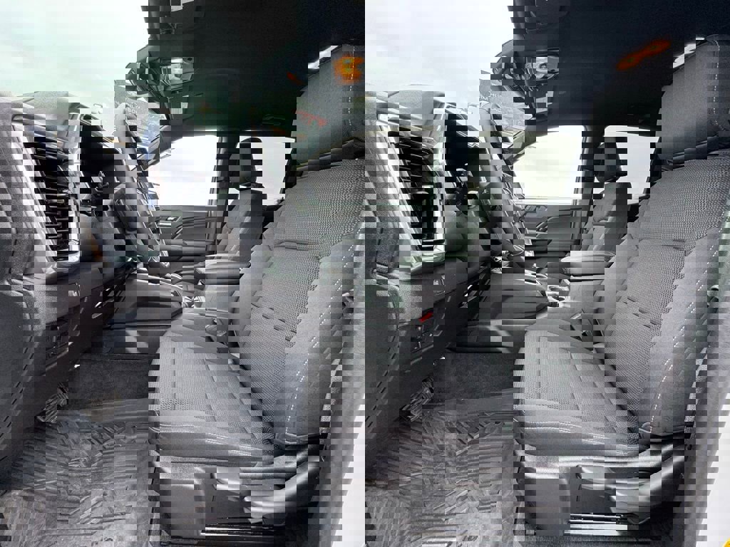 Used 2024 GMC Canyon Elevation w/ Convenience Package image 26