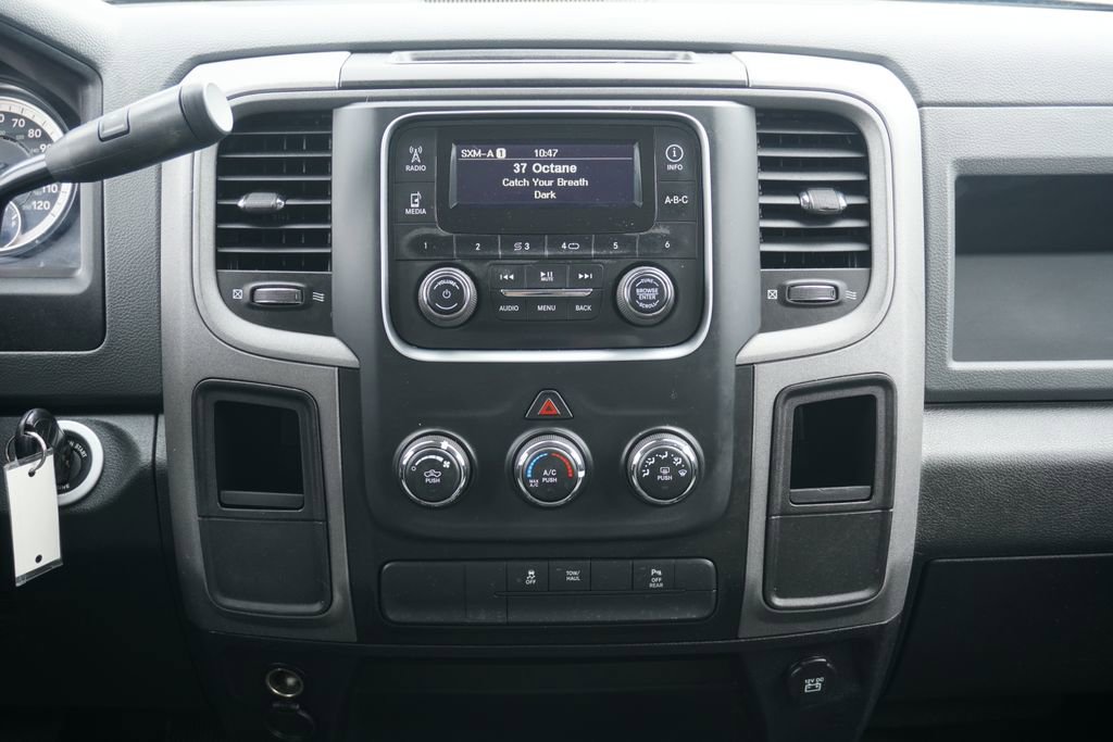 Used 2016 RAM 2500 Tradesman w/ Chrome Appearance Group image 25
