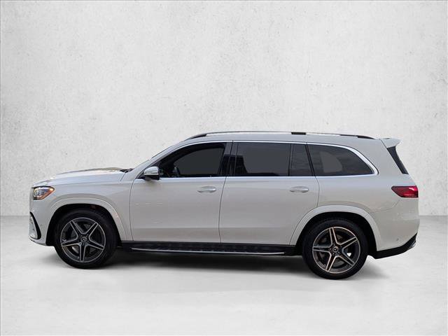 Used 2024 Mercedes-Benz GLS 450 4MATIC image 9