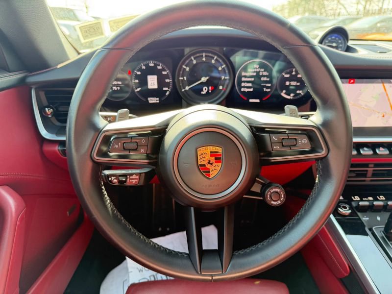 Used 2020 Porsche 911 Carrera S image 18