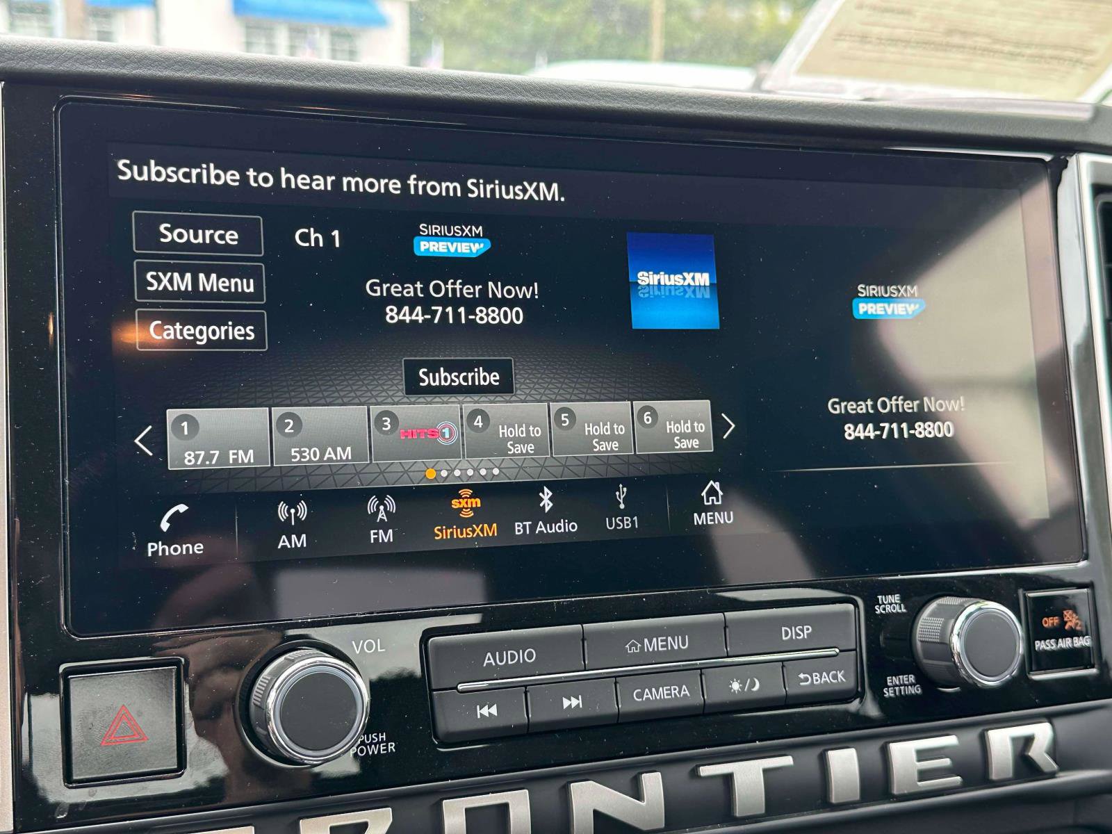 Used 2025 Nissan Frontier SV w/ SV Convenience Package image 24