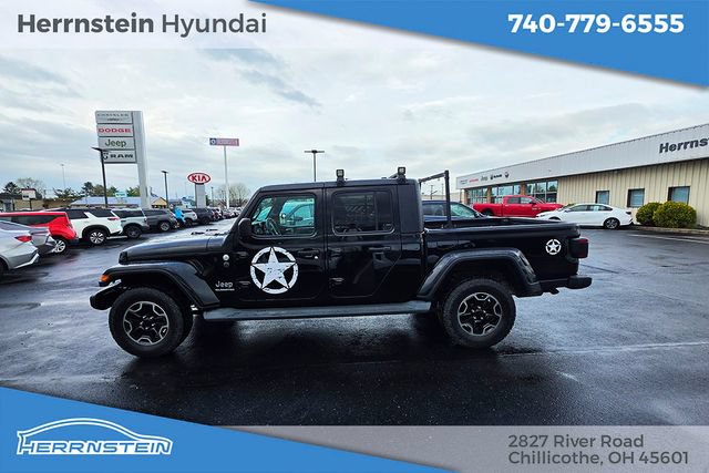 Used 2020 Jeep Gladiator Overland AWD/4WD image 4