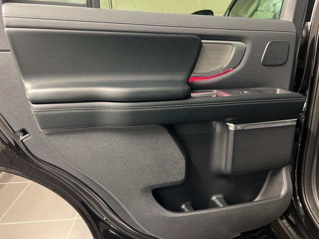 New 2026 Ford Expedition Platinum w/ Driver's Package image 39