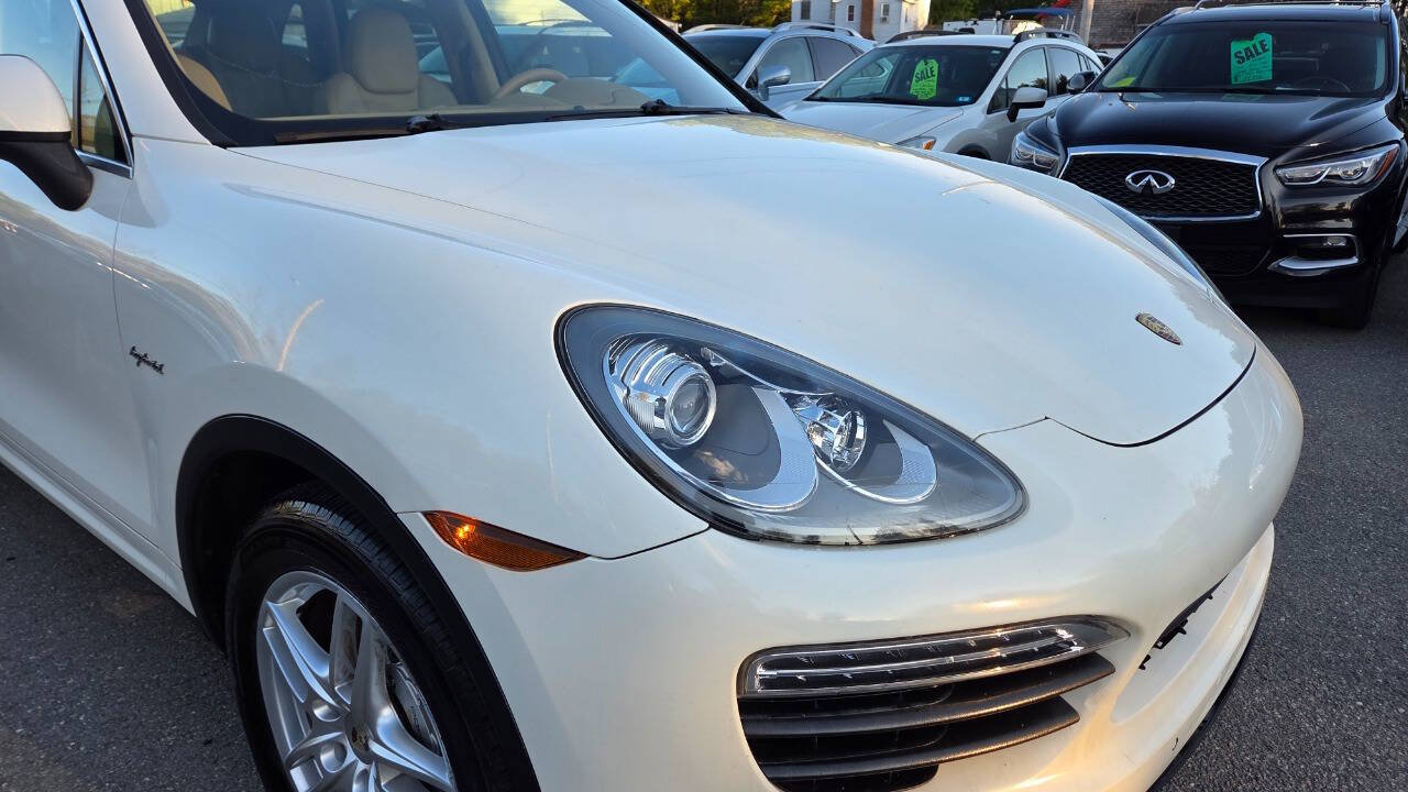 Used 2012 Porsche Cayenne S AWD/4WD image 22
