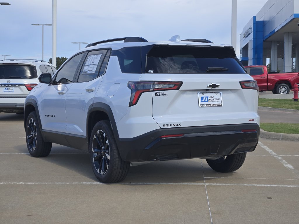 New 2027 Chevrolet Equinox RS FWD image 3