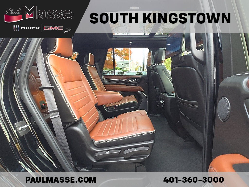 Used 2023 GMC Yukon Denali Ultimate AWD/4WD image 32