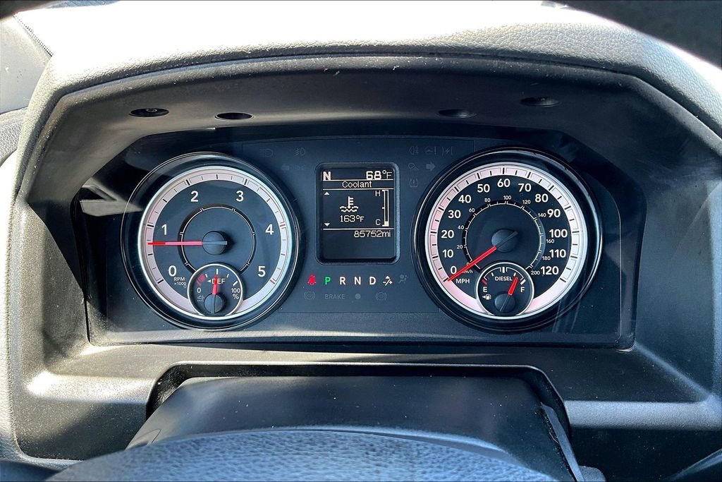 Used 2018 RAM 2500 Tradesman w/ Chrome Appearance Group AWD/4WD image 25