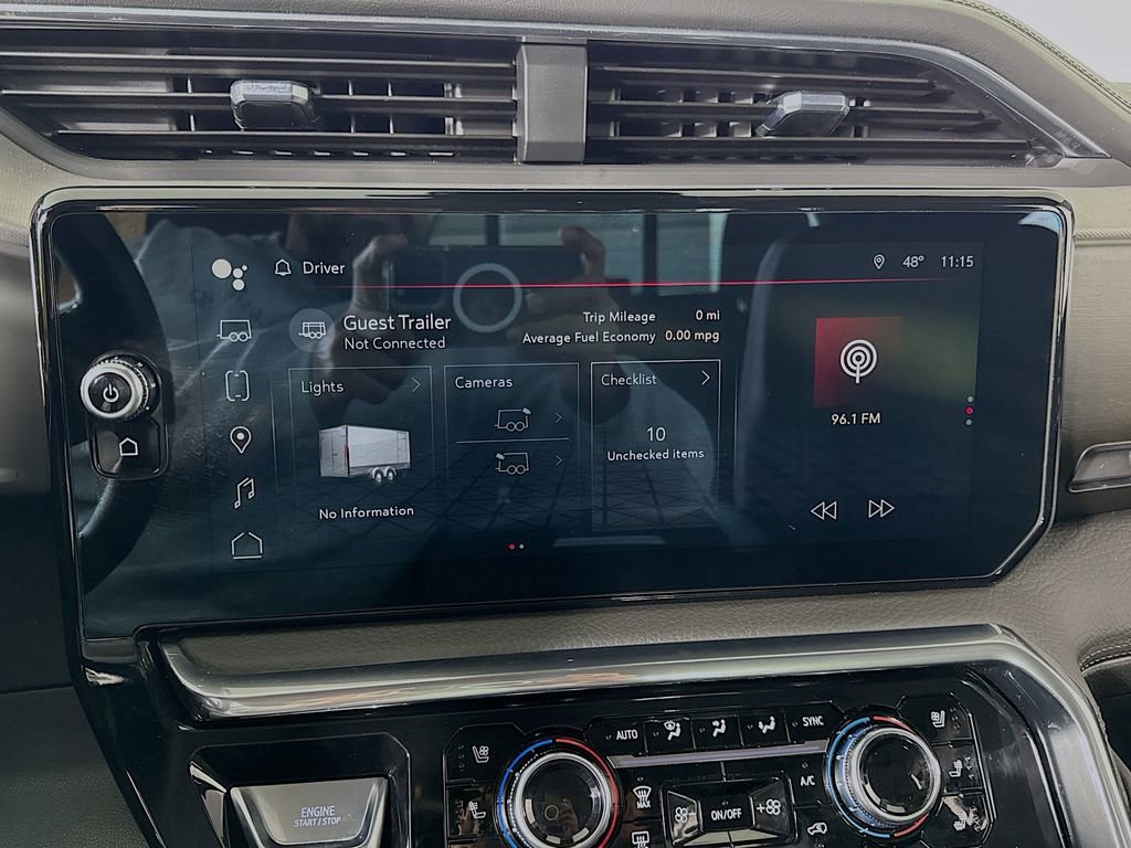 Used 2025 GMC Sierra 3500 Denali image 36