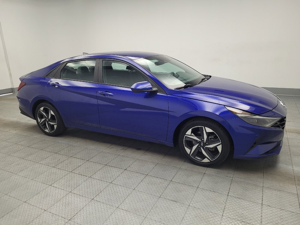 Used 2023 Hyundai Elantra SEL w/ Convenience Package FWD image 11