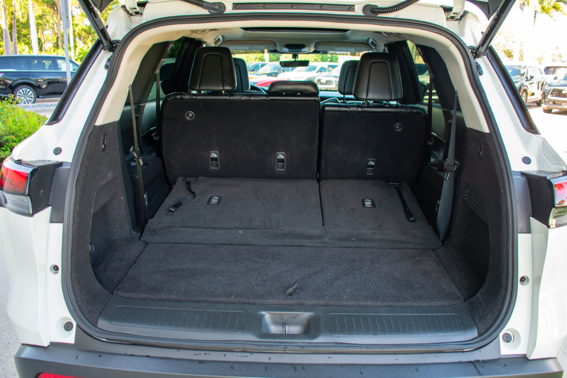 Certified 2024 INFINITI QX60 Pure FWD image 42